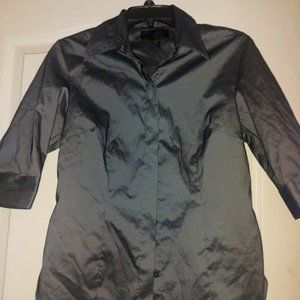 Express Design World brand button down shirt Sz 9-10 Color Silver Pewter